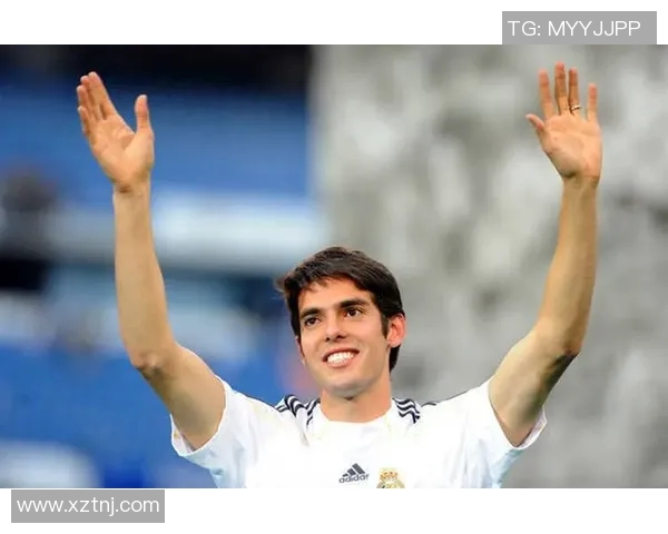 卡卡盒足球：探索传奇球星背后的技术魅力与战术智慧