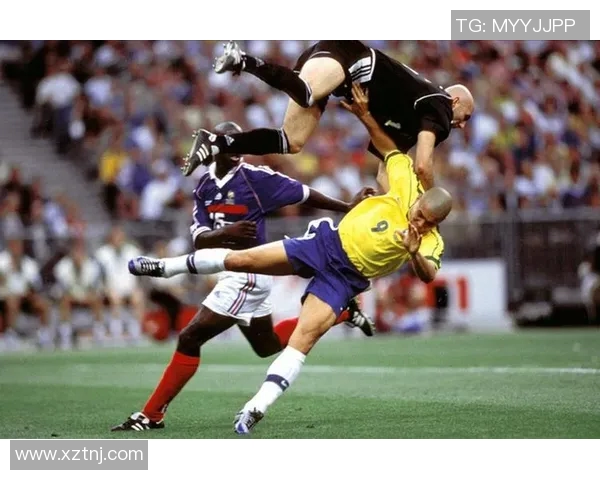 德国足球传奇：回顾曾经的球星风采与辉煌成就